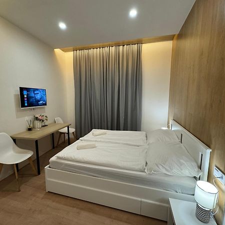 Zitna Downtown Apartments 布拉格 外观 照片